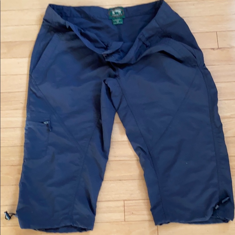 Capris - Picture 2 of 4